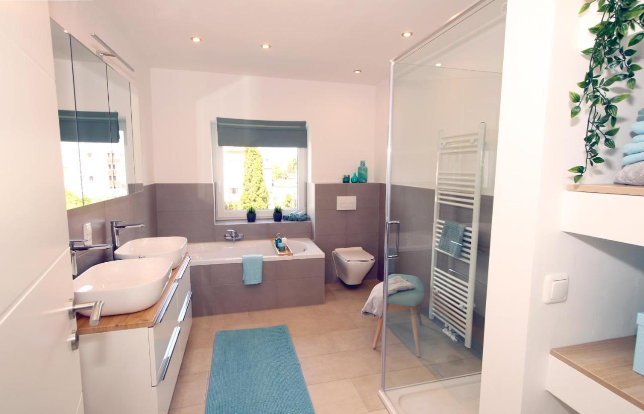 Ferienhaus Westermann, 4 Schlafzimmer, Waschmaschine, Trockner, Businesswohnung, Monteurzimmer Salzgitter Ngoại thất bức ảnh